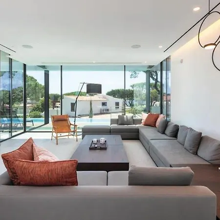 Villa In Vale Do Lobo Sleeps 8 Includes Swimming Pool Air Con And Wifi 2 * Vale do Lobo