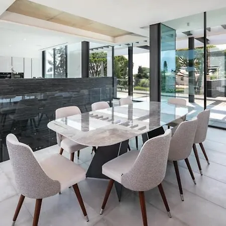 Villa Villa In Vale Do Lobo Sleeps 8 Includes Swimming Pool Air Con And Wifi 2 *
