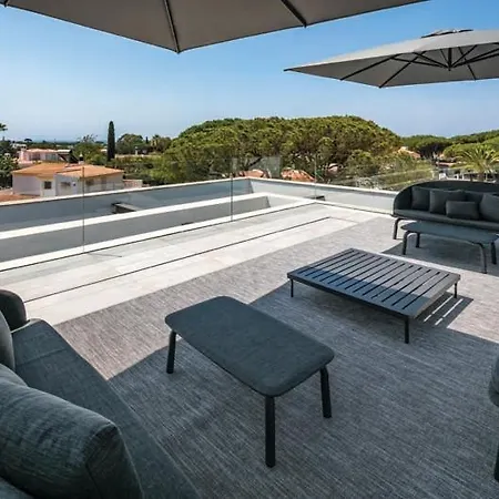 Villa In Vale Do Lobo Sleeps 8 Includes Swimming Pool Air Con And Wifi 2
