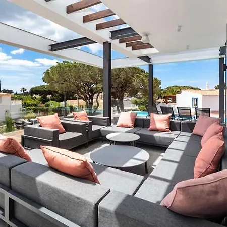 Villa Villa In Vale Do Lobo Sleeps 8 Includes Swimming Pool Air Con And Wifi 2 Vale do Lobo